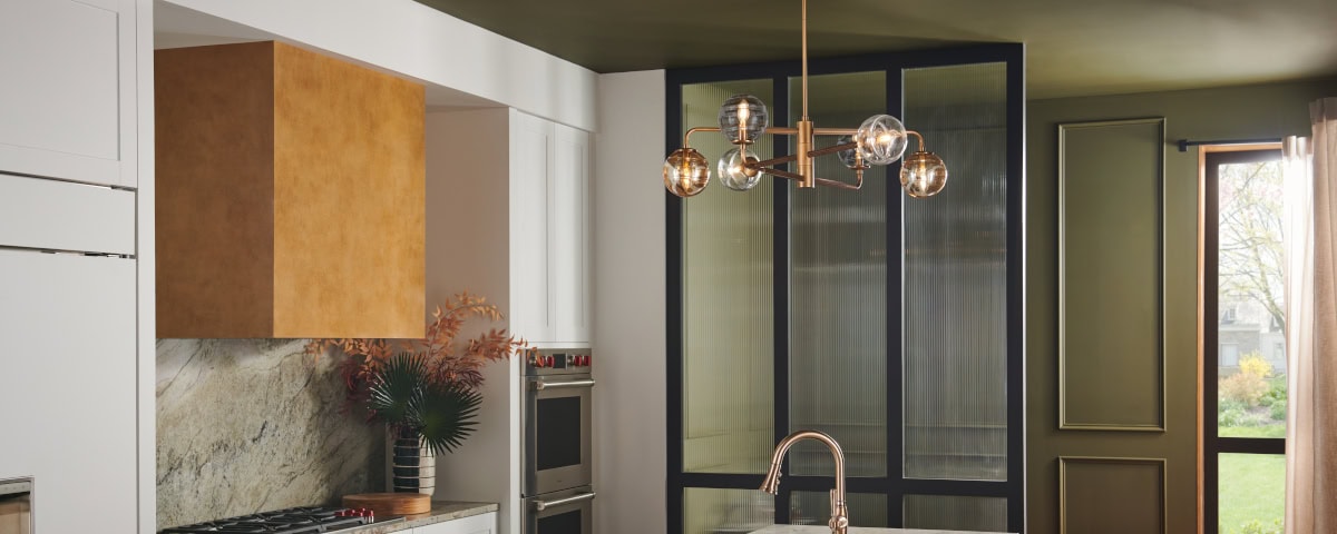 Oberon pendant from hinkley lighting in a kitchen space